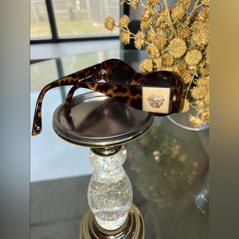 Versace Tortoise Sunglasses with Case and Cloth - Picture 10 of 12
